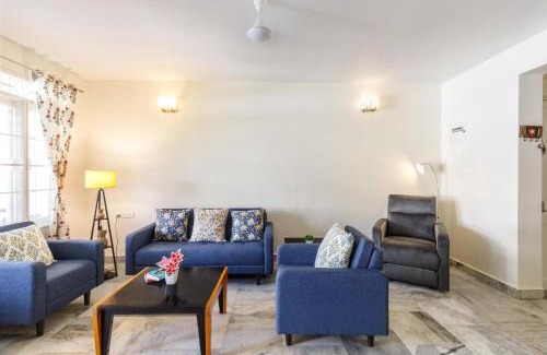 Ulsoor Apartment | Crystal Edge Apartment by Red OliveOff MG Road