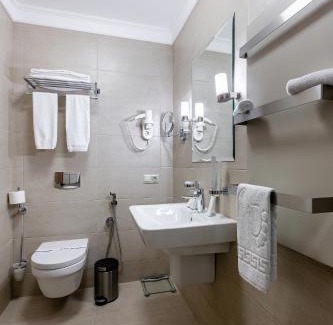 Lypky Hotel | Crystal Hotel