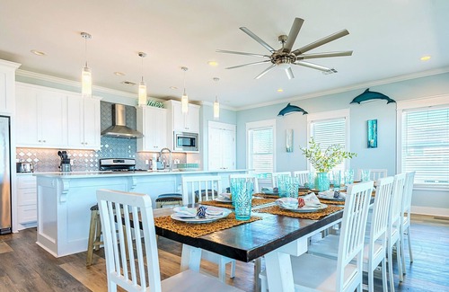 Crystal Beach House | Crystal Key - Luxury Beachfront Beauty