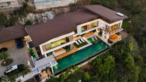 Santa Barbara House | Crystal Ocean Retreat Luxury Pool Home For 12