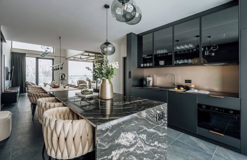 Male Ciche Ski Chalet | Crystal Pine Spa - LoftAffair Collection