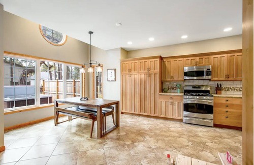 Cle Elum House | Crystal Pines