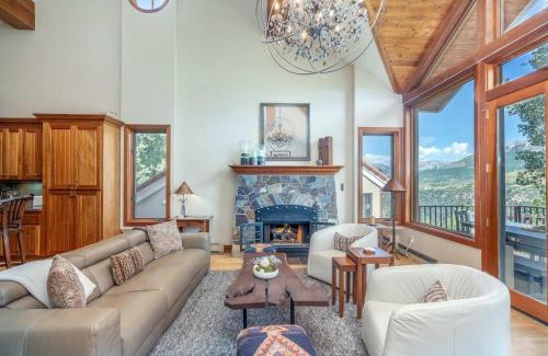 Mountain Village House | Crystal Ridge Retreat Hot Tub Walk to Lifts