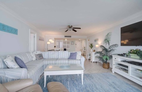 Siesta Key Condo | Crystal Sands 1106
