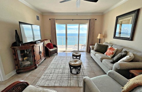 Gulf Shores Apartment | Crystal Shores West 707 Condo