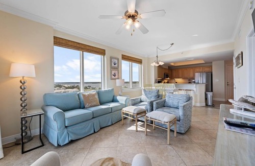 Gulf Shores Condo | Crystal Tower 1009- Your Next Beach Escape Awaits