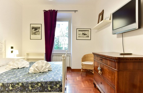 Rione XIV Borgo Apartment | CS Saint Peter / Vatican NEW up to 8pax Apartment!