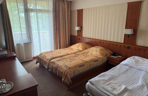 Kiskunhalas Hotel | Csipke Hotel