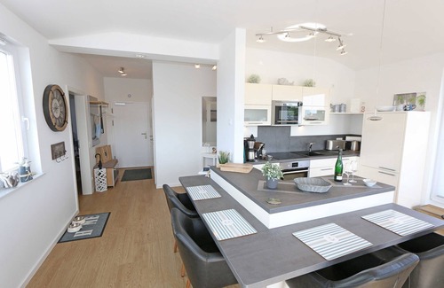 Gohren Apartment | CSP: Villa Anni Whg. 07 with roof terrace and sauna - Villa Anni Whg. 07 with