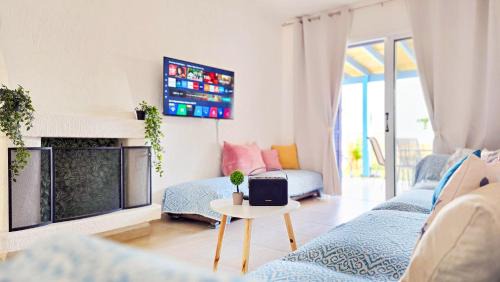 Chlorakas House | CSS Calm Smart Superior 2BD with Private Yard