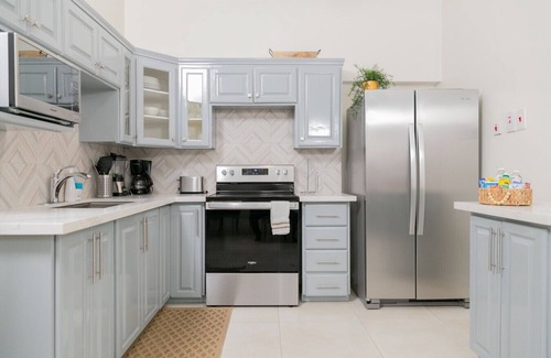 New Kingston Apartment | CTBH @ The Westbury [2-Bedroom w/Wheelchair Accessible]