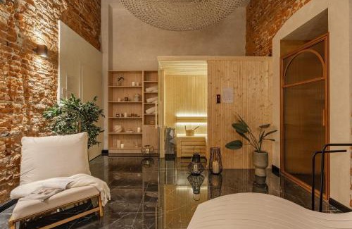 Old Town Apartment | Cu Residence - LoftAffair Spa Collection