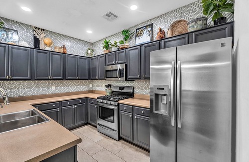 Gilbert House | Cuban inspired Mid Term Rental in the heart of Gilbert