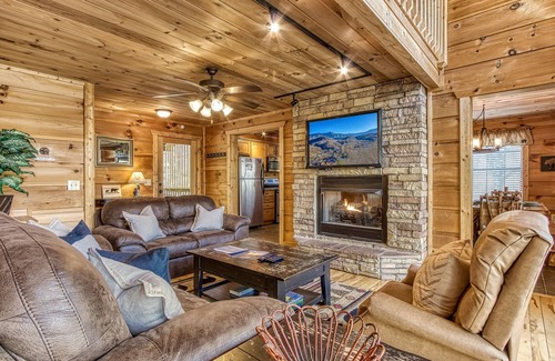 Chalet Village Cabin | Cubby Bear Cabin has something for everyone!