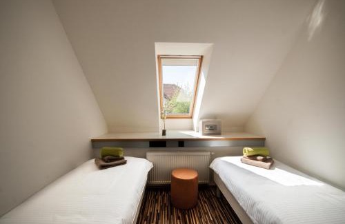 Ljubljana Hostel | CUBE central rooms for 2