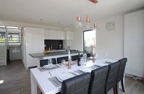 Olburgen House | Cube Magnifique 8 by Interhome