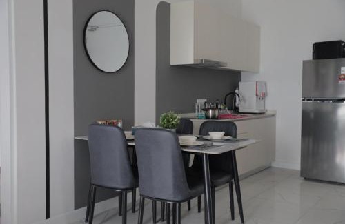 Kampung Pantai Dalam Apartment | CUBIC BOTANICAL BANGSAR HOMESTAY BY BIRDY STAY
