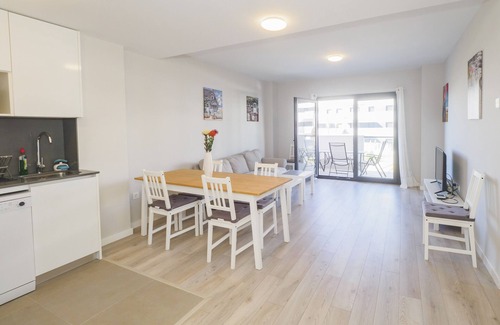 Velez-Malaga Apartment | Cubo's Apartamento Marques & Parking/community pool/air conditioning/free wifi