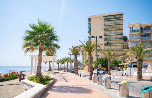 Fuengirola Apartment | Cubo's Apartamento 2 Concha del Mar Fuengirola/Beachfront/air conditioning