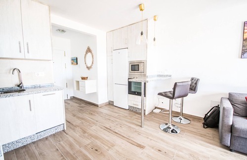 Sitio de Calahonda Apartment | Cubo's Apartamento C2 BD Lubina del Sol/beachfront/free wifi