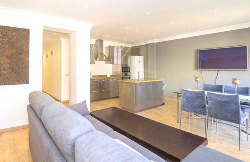 La Cala de Mijas Apartment | Cubo's Beach Side Apartment at La Cala/near the beach/free wifi