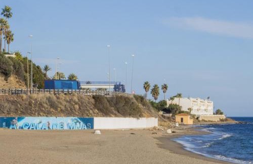 La Cala de Mijas Apartment | Cubo's Beach Side Apartment at La Cala