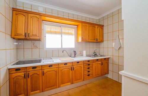 Ardales Ski Chalet | Cubo's Casa Camino del Cantinero/free wifi/air conditioning