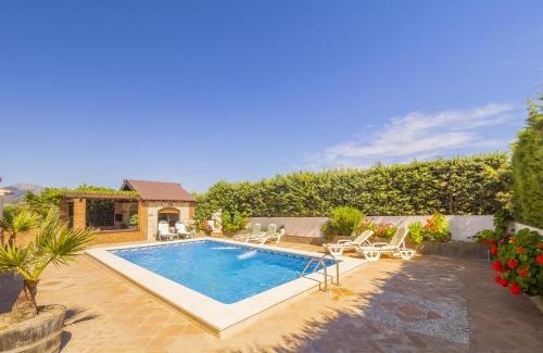 Ardales Villa | Cubo's Villa Torres Ardales