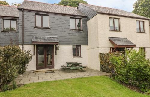 Falmouth House | Cuckoo's Cottage