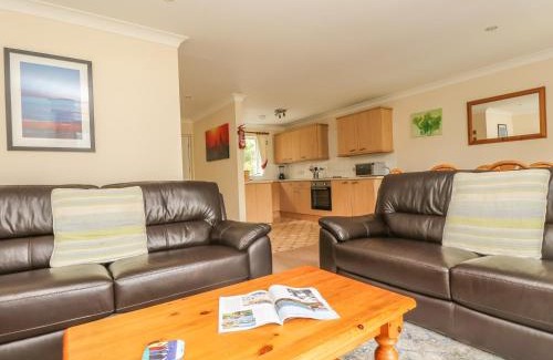 Falmouth House | Cuckoo's Cottage
