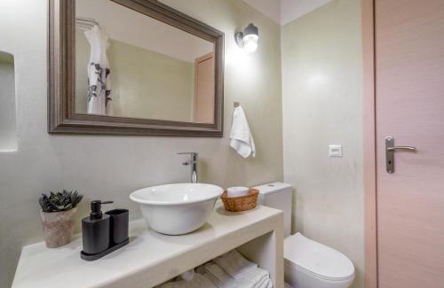 Aegina Town House | Cuckoos House