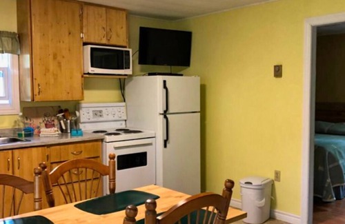 Murray Harbour Cottage | Cuddle Doon -1 Bedroom Cottage Forest & Lake PEI Cottages
