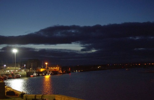 Amble Cottage | CUDDY COTTAGE Holiday home rental in Amble Northumberland Sleeps 4, 2 bedrooms