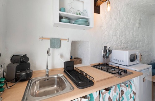 Fasnia Villa | Cuevita Mar Holiday Apartment with Sea View, Shared Pool and Wi-Fi