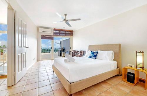 Cullen Bay Apartment | Cullen Bay Penthouse with Pool, Decks and Marina Views