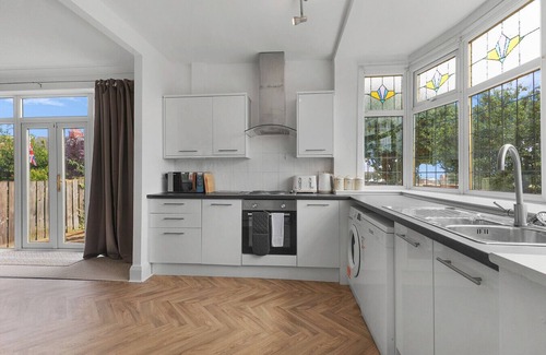 Cullercoats House | Cullercoats Coastal Haven - North East Escapes