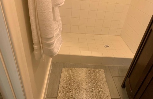 West Los Angeles House | Culver City Guest house