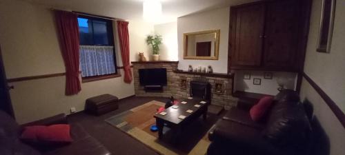 Tebay House | Cumbrian cottage, sleeps 6, in convenient location