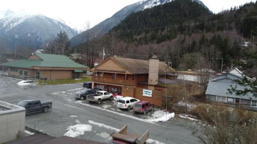 Bella Coola Hotel | Cumbrian Inn