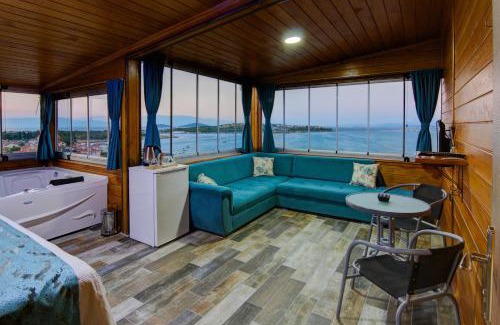 Mithatpasa Bed & Breakfast | Cunda Bal Konak