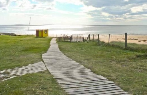 Fanore Cottage | CÚNNA BÁN, family friendly, with open fire in Fanore, County Clare