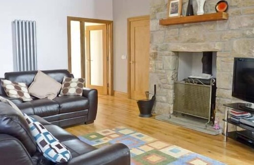 Fanore Cottage | CÚNNA BÁN, family friendly, with open fire in Fanore, County Clare