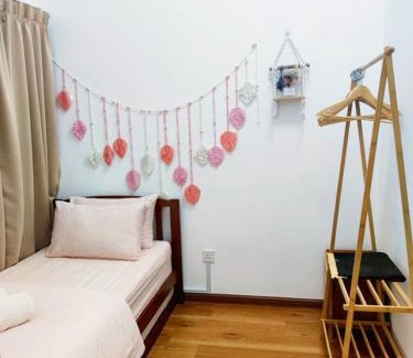 Bandar Baru Bangi Apartment | CupidWood Residensi Ostia Bangi with Pool free NEFLIX, Wifi, Parking