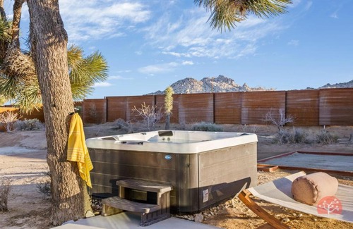 Pioneertown House | Curious Crib - CENTRAL Location Cowboy Pool Spa