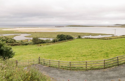 Mulranny Cottage | CURRAGH HILL, family friendly in Mulranny, County Mayo
