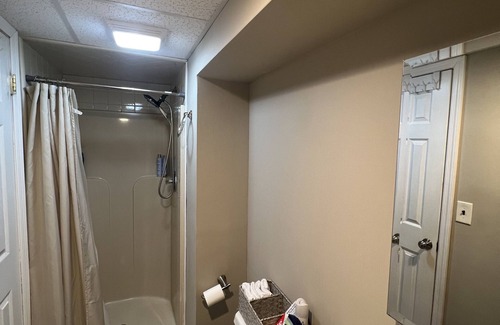 Dix Hills Apartment | CURRENTLY UNAVAILABLE