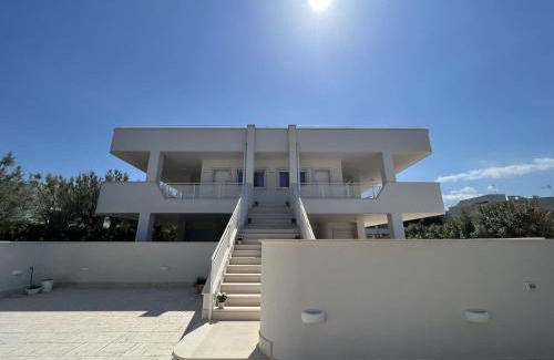 Capitolo Villa | Curri Case al Mare