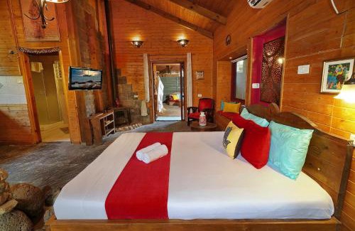 Ramot Cabin | Curry
