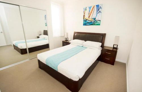 Gladstone Apartment | Curtis Central Apartments Official