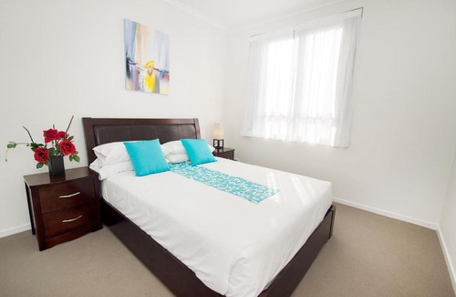 Gladstone Apartment | Curtis Central Apartments Official